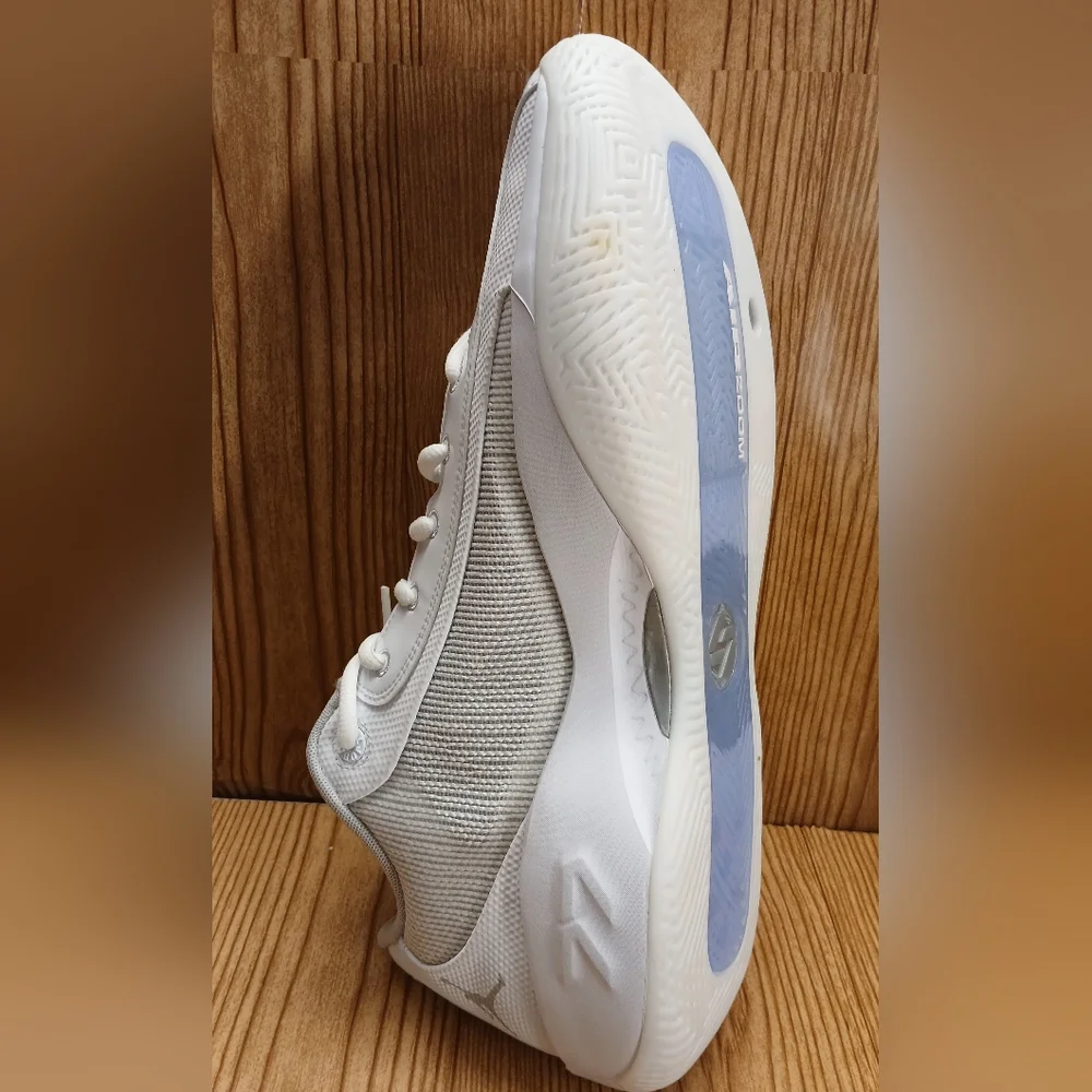 Nike Air Jordan Zoom White and Gray Athletic Sneakers - Picture 9 of 14